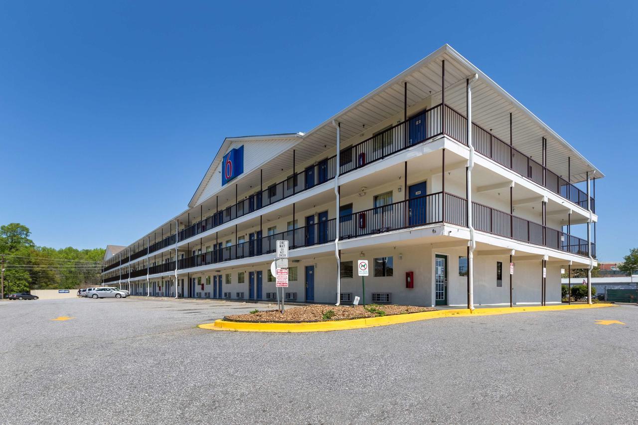 Motel 6-Greenville, Sc Екстер'єр фото